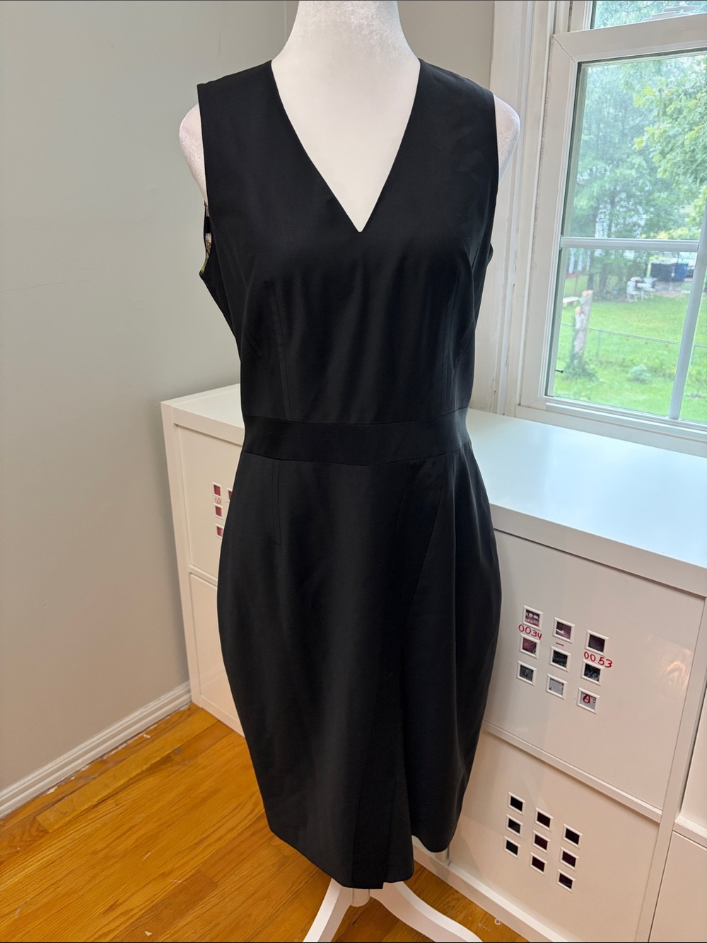 Ted Baker London Tiornad Black Wool Blend Sheath Dress Size 3 / US 8